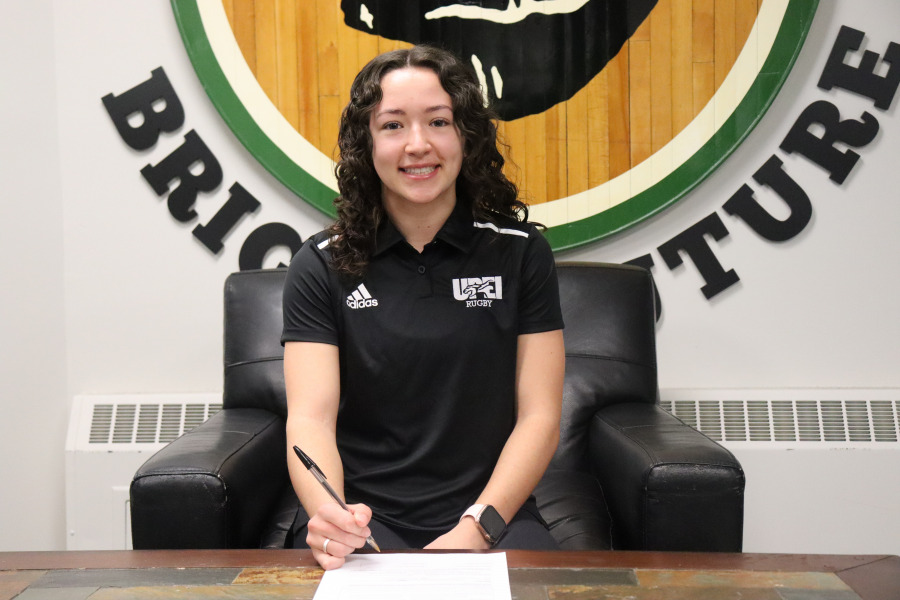 Alanna Mabey signs a Letter of Intent to join the UPEI Women’s Rugby Panthers for the 2023–24 season