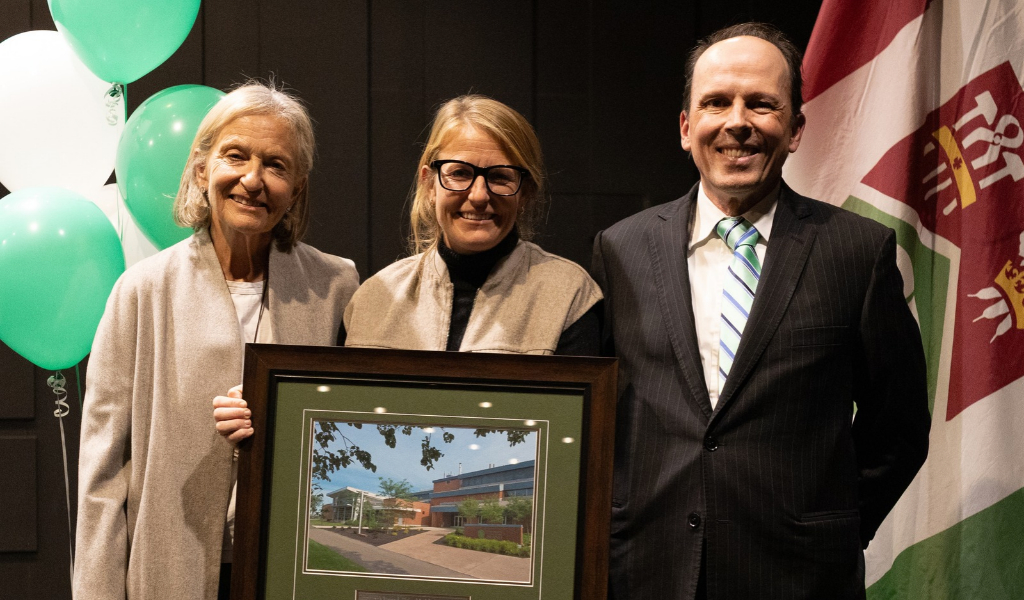 Photo of 2025 Green Hat Award winners with AVC representative. 